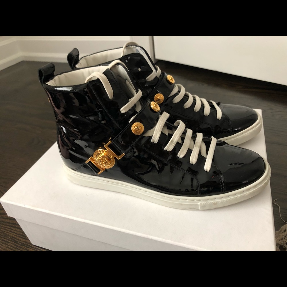 Women’s Versace sneakers